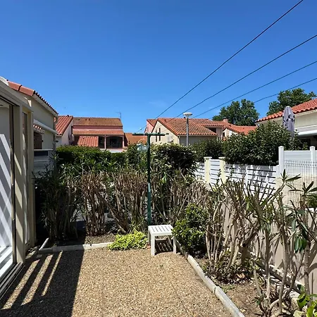 Pavillon Lumineux Climatise A 800m De La Avec Loggia Et Terrasse - 5 Couchages - Fr-1-732-16 *